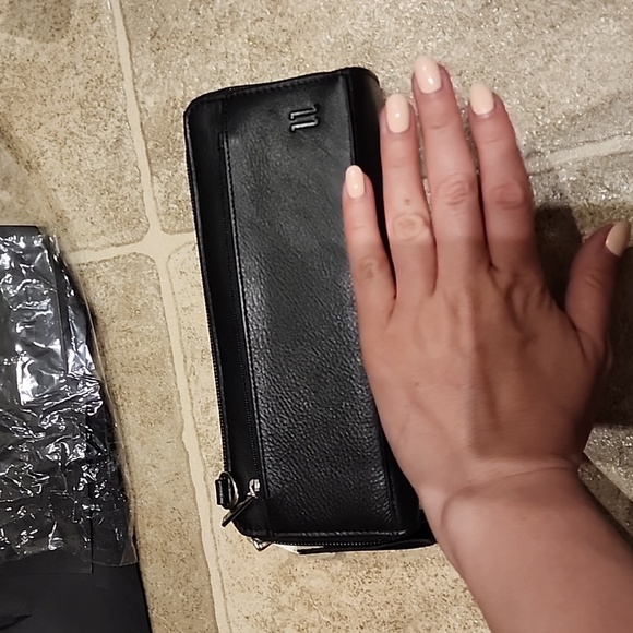 NWT Italian Leather Convertible Crossbody Clutch wallet/purse - Picture 3 of 12